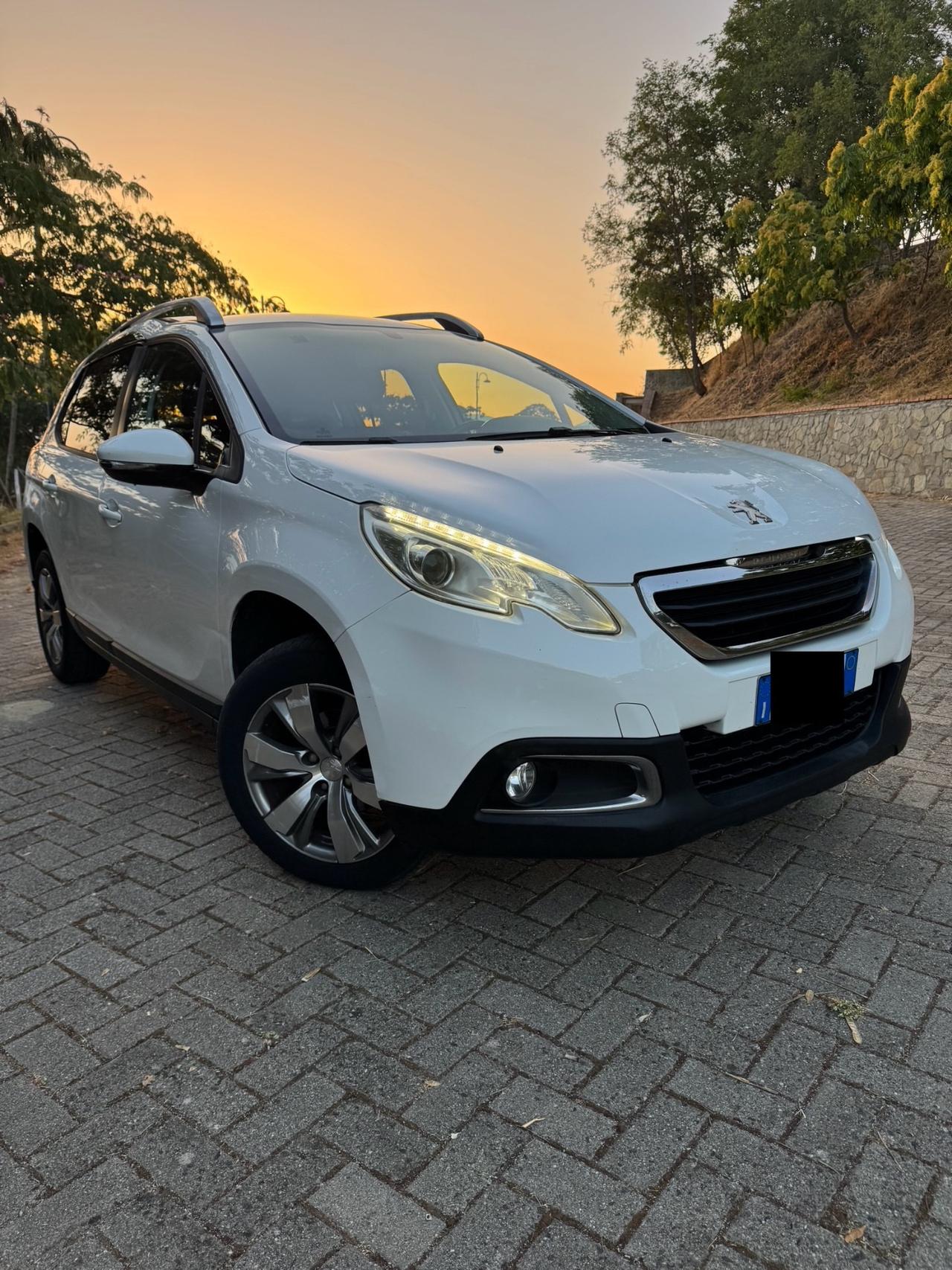 Peugeot 2008 1.6 e-HDi 92Cv Urban Cross 2014