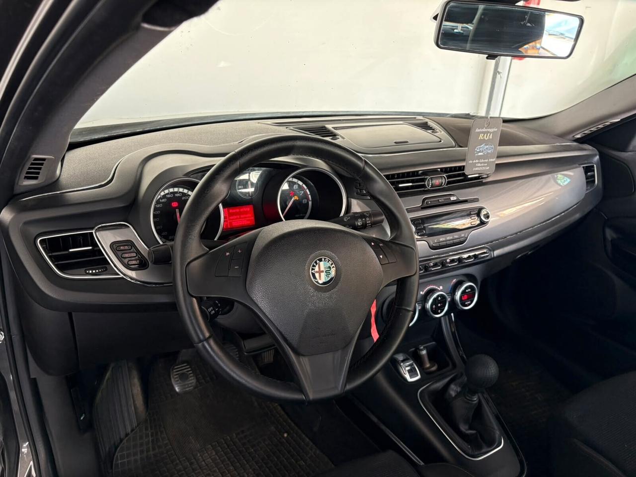 Alfa Romeo Giulietta 1.4 turbo distinctive