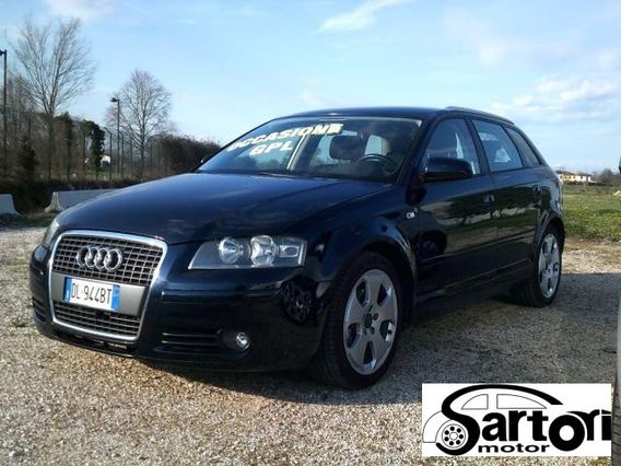 AUDI - A3 - 1.8 TFSI Attraction