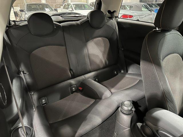 MINI Cooper 1.5 Boost Automatica