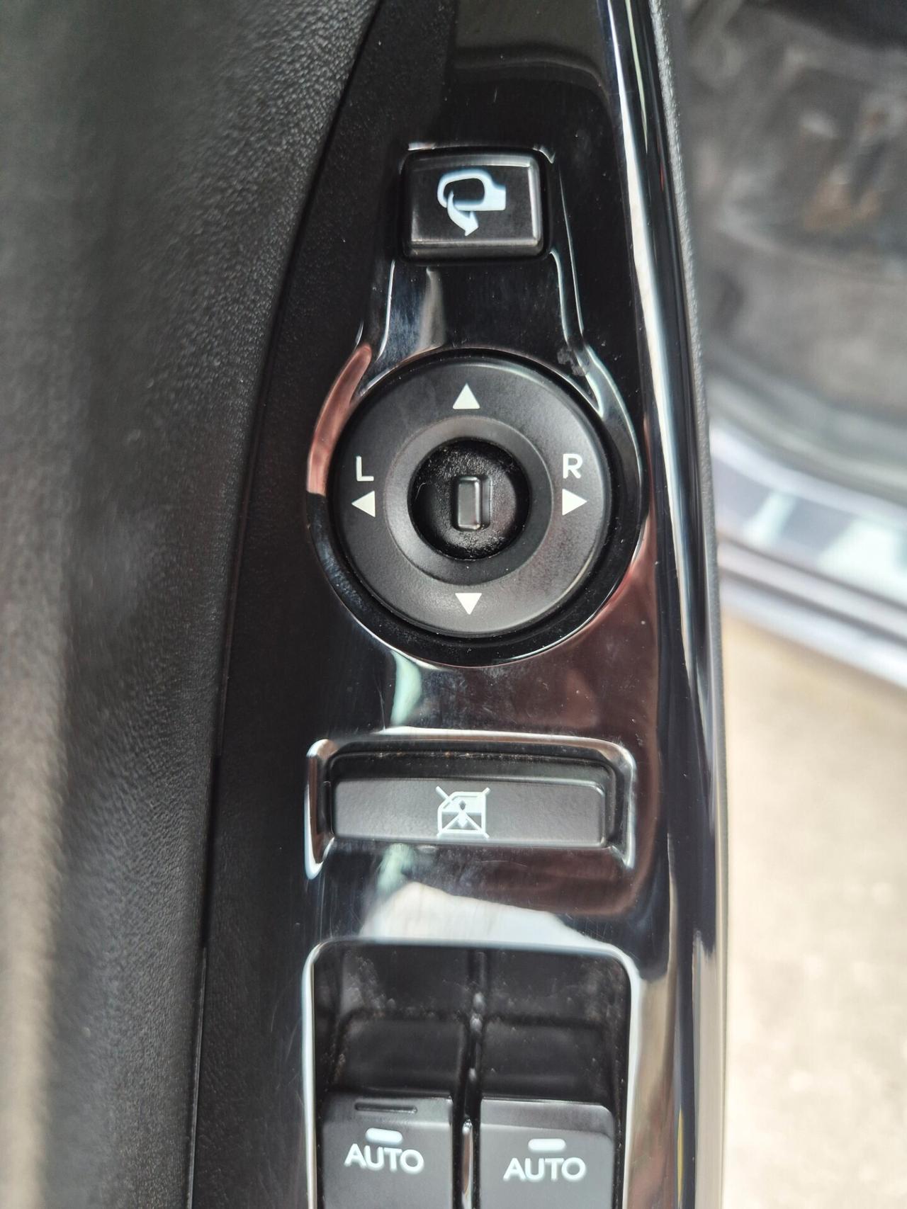 Hyundai iX20 *PREZZO VERO* 1.4 CRDI 90 CV UNIPRO CRONO TAGLIANDI HYUNDAI