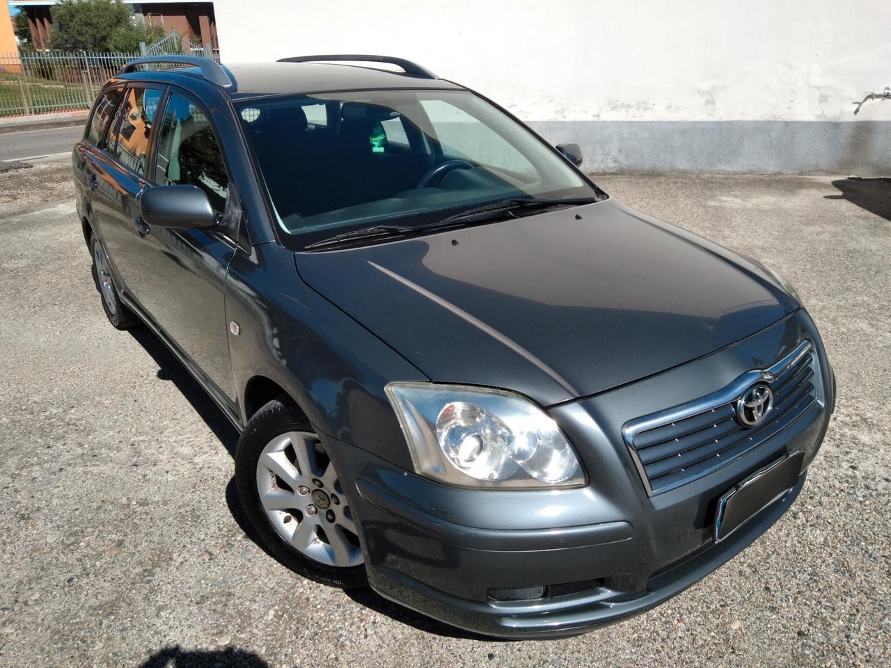 Toyota Avensis 2.0 D-4D 16V Station Wagon 6marce