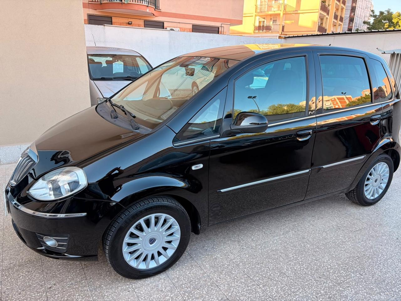 Lancia MUSA 1.3 Mjt