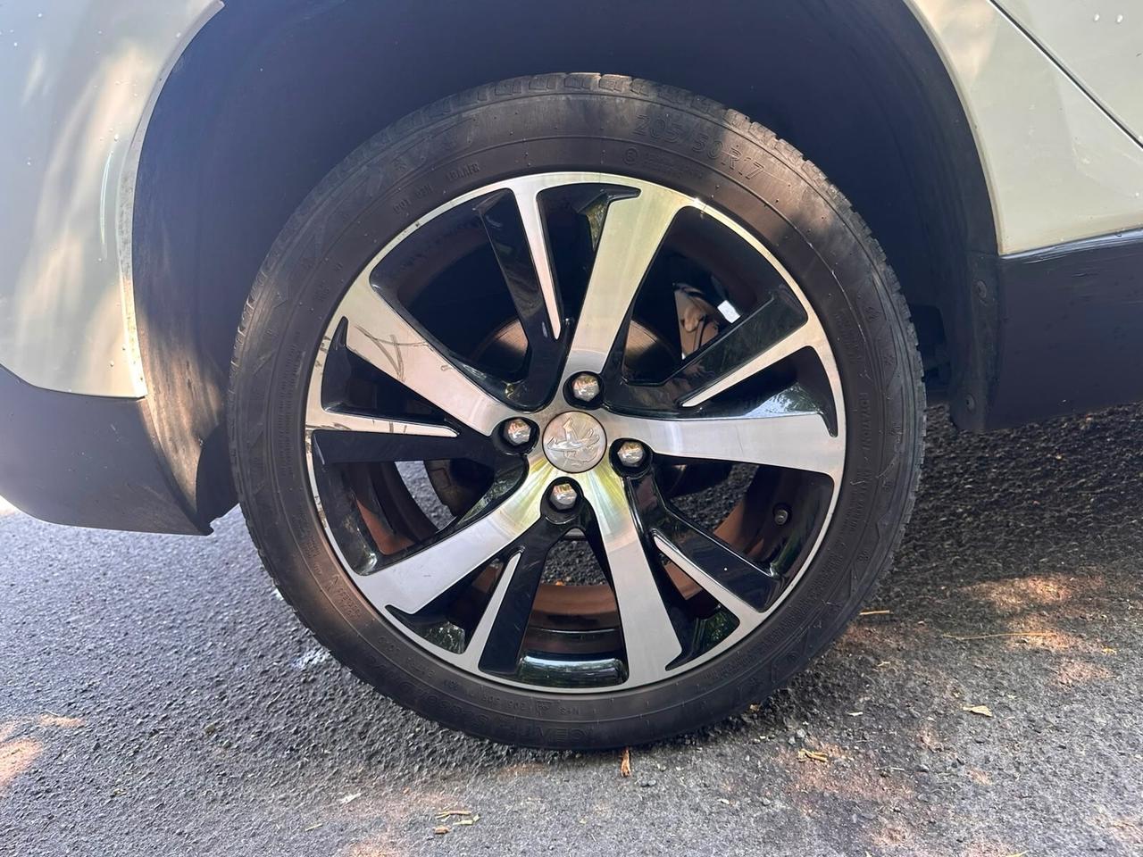 Peugeot 2008 PureTech Turbo 110 S&S Allure
