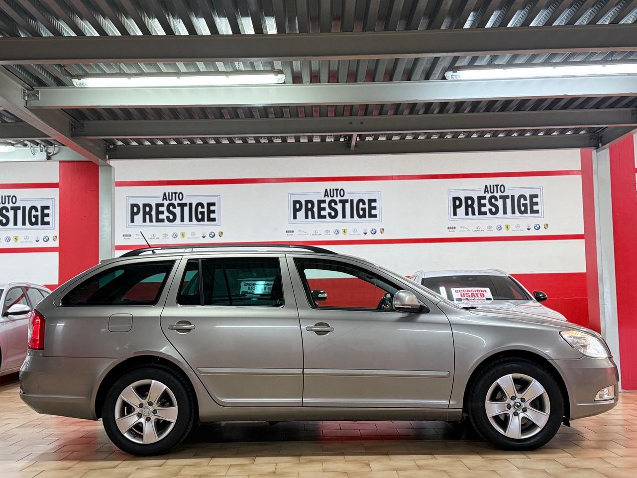Skoda Octavia 1.6 TDI CR F.AP. Wagon Elegance