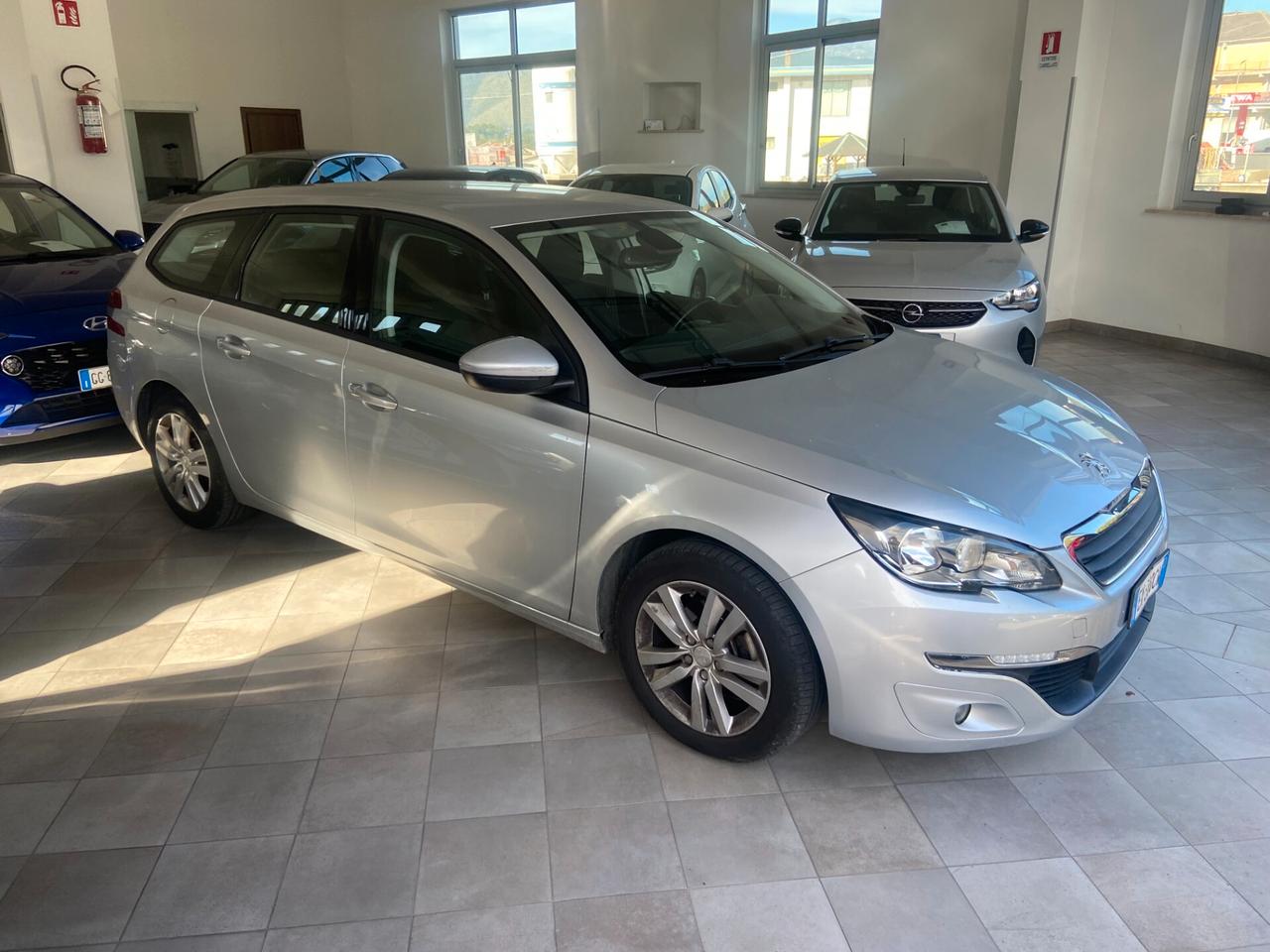 Peugeot 308 1.6 e-HDi 115 CV Stop&Start SW Business