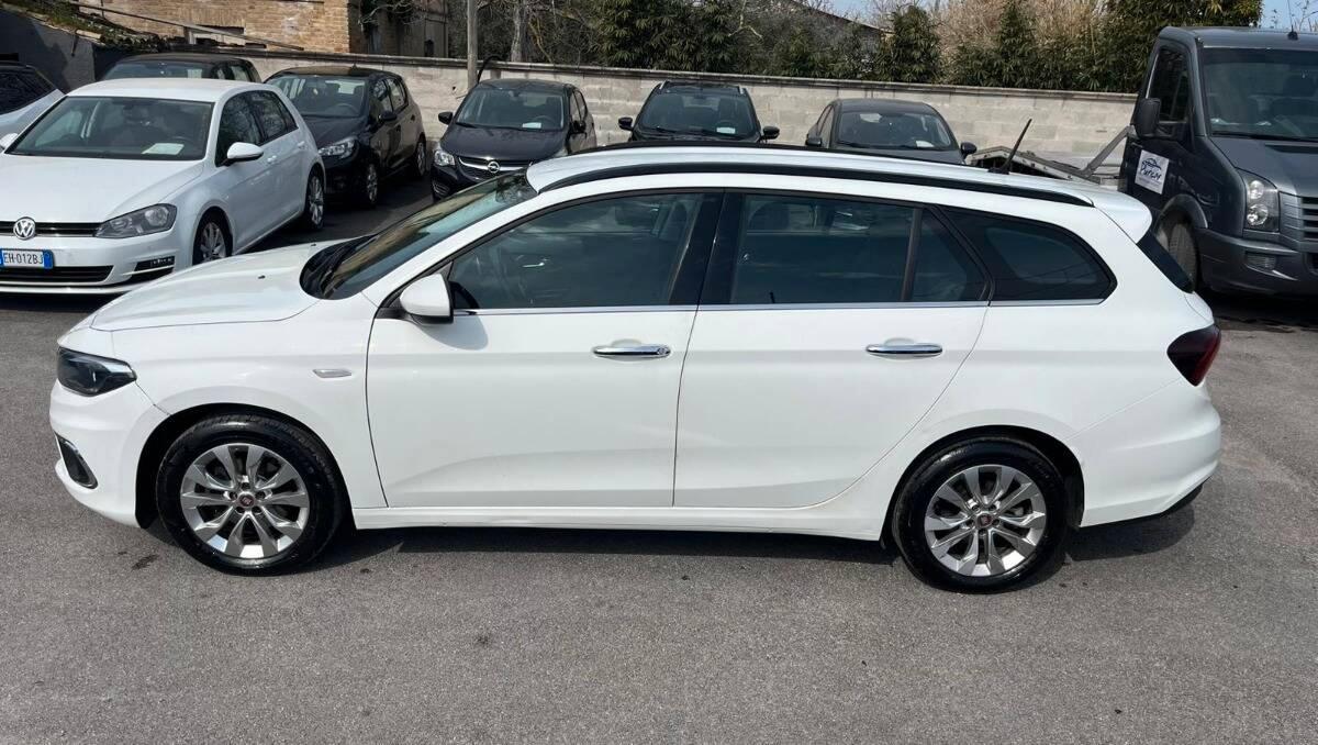 Fiat Tipo 1.6 mjt Easy Business s&s 120cv