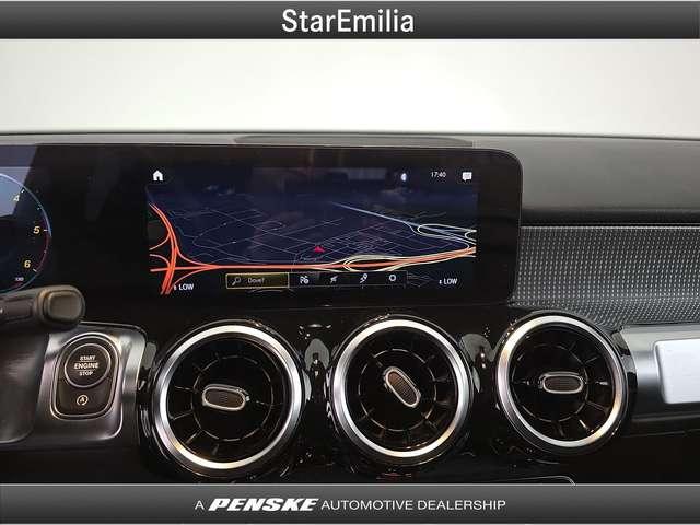 Mercedes-Benz GLB 200 GLB 200 d Automatic Sport