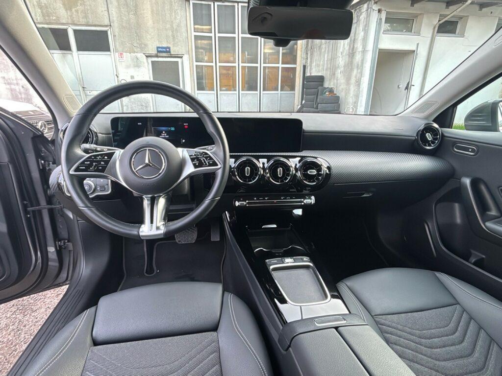 Mercedes Classe A 180 180 D Advanced 8G-DCT