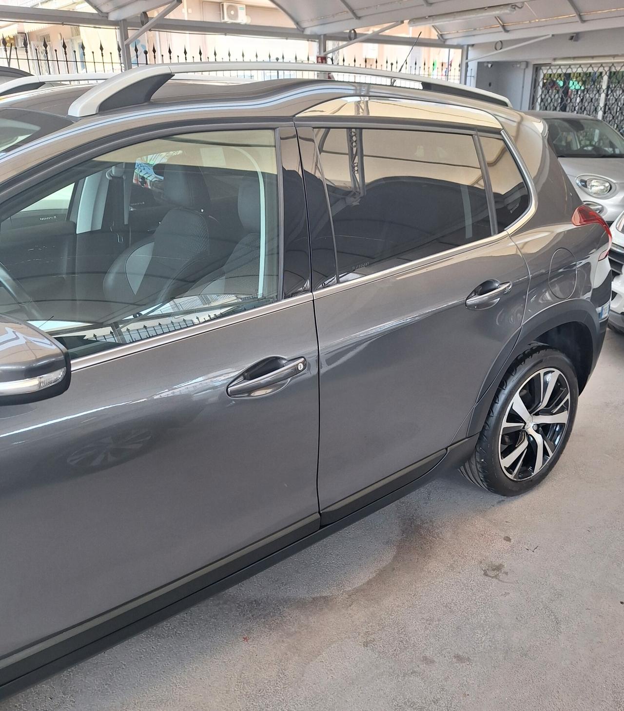 Peugeot 2008 BlueHDi 100 Allure