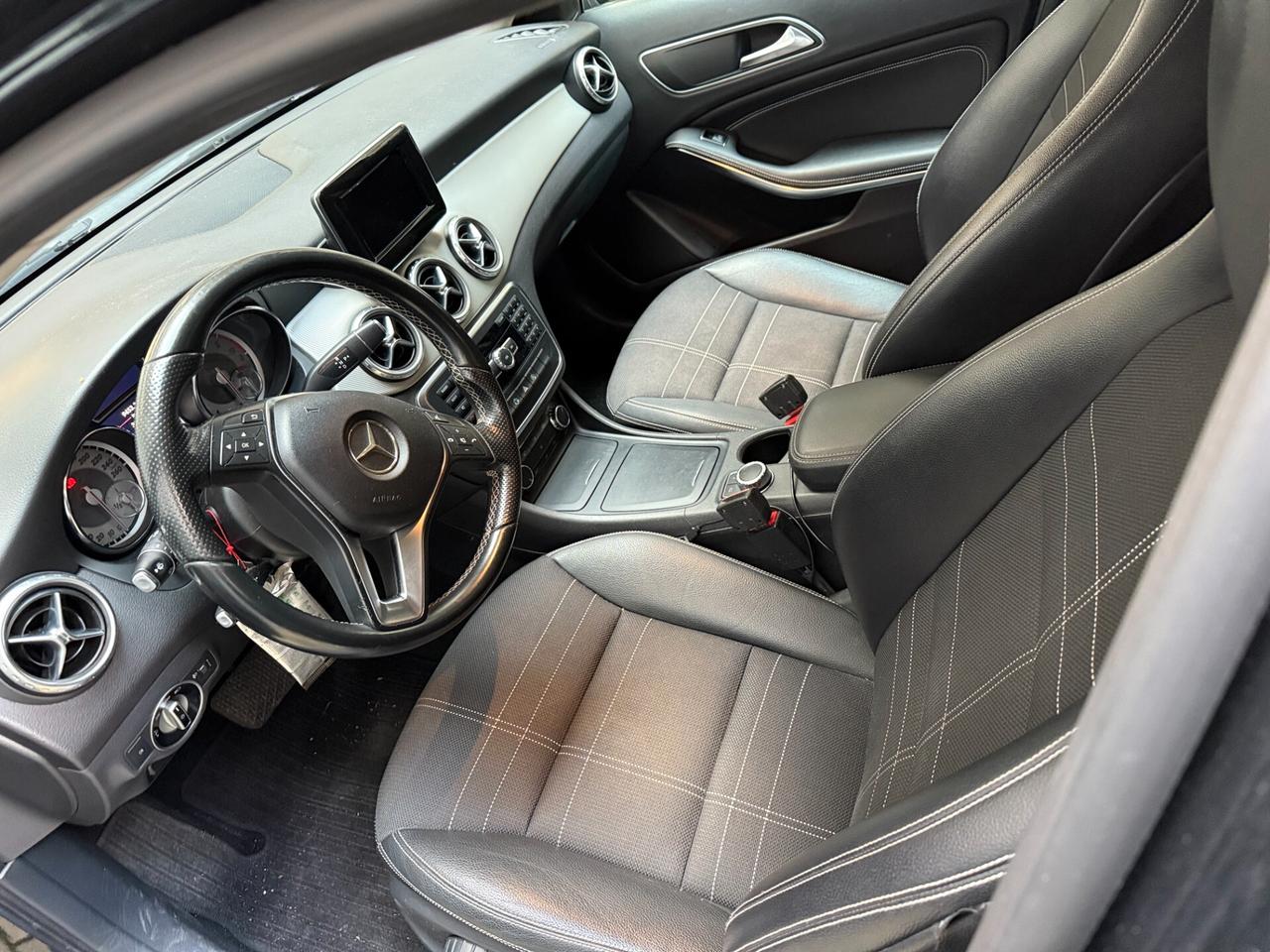 Mercedes-benz GLA 200 d Automatic Sport