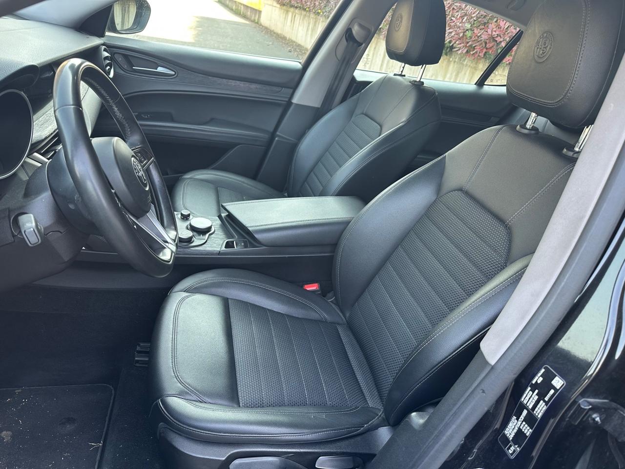 Alfa Romeo Stelvio 2.2 Turbodiesel 210 CV Q4