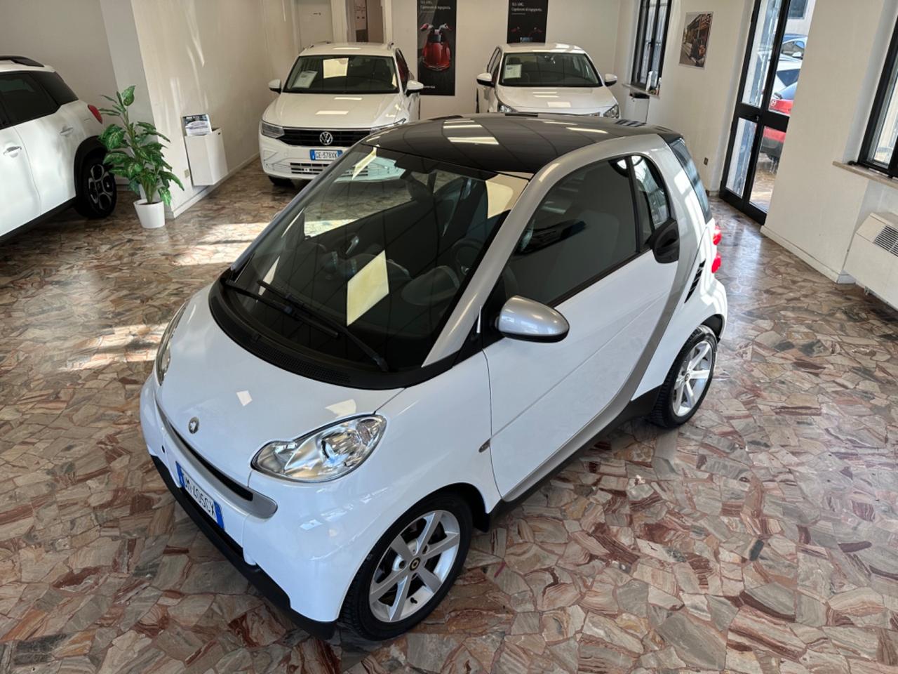 Smart ForTwo 1000 52 kW coupé pulse servosterzo