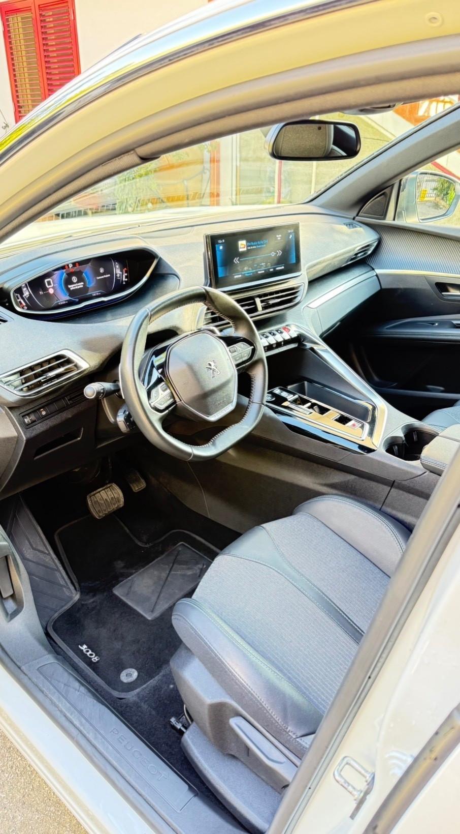 Peugeot 3008 BlueHDi 130 S&S EAT8 Allure Pack