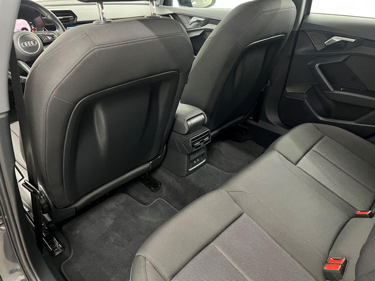 AUDI A3 IV 2020 Sportback A3 Sportback 30 2.0 tdi Business s-tronic