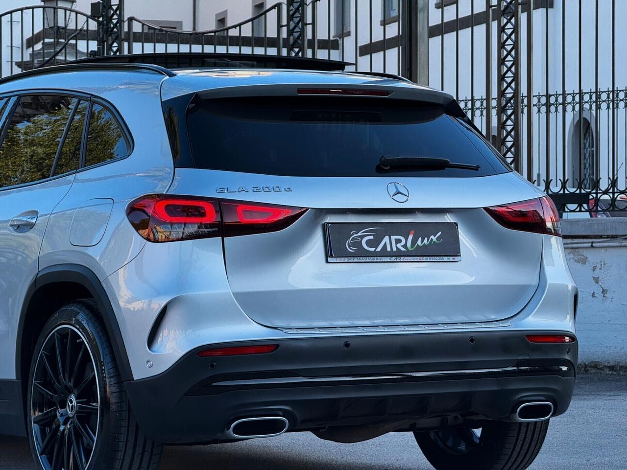 Mercedes-Benz GLA 200 d Premium Plus AMG TETTO