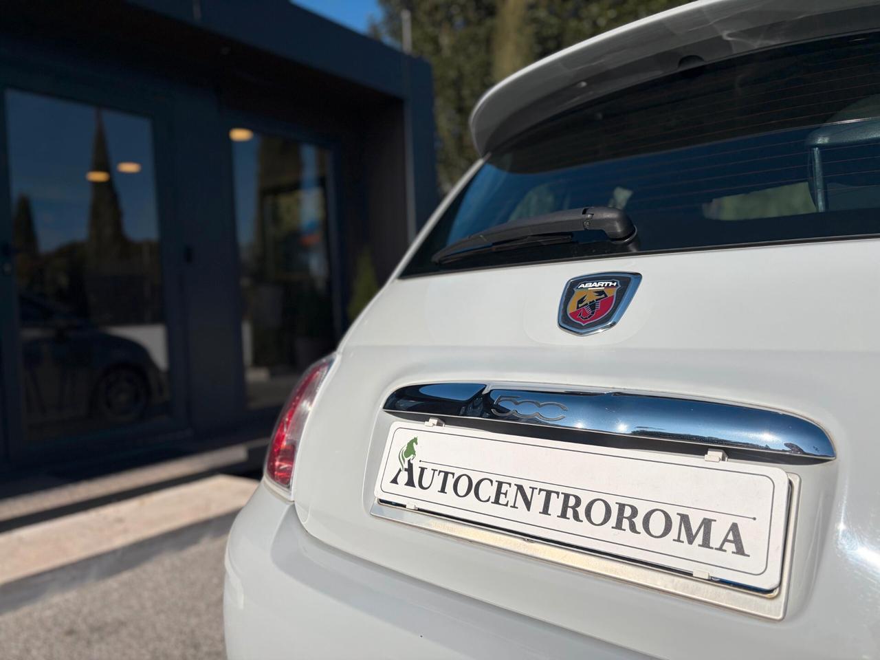 Abarth 500 1.4 Turbo T-Jet Custom
