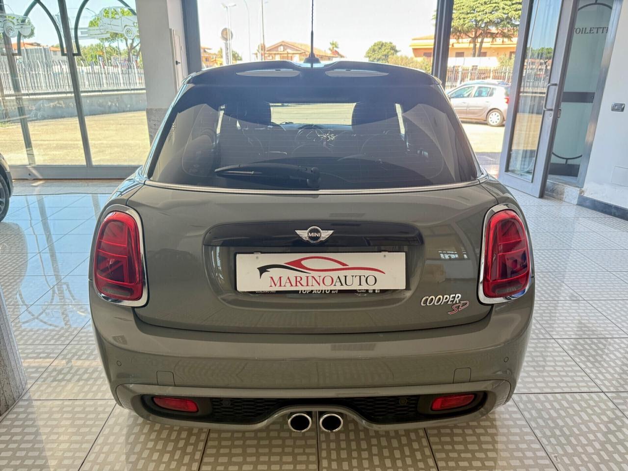 Mini 2.0 Cooper SD aut. Hype 5 porte