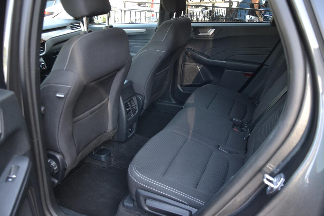 Ford Kuga 2.0 TDCI 120CV AUTOM. TITANIUMPREZZO SENZA VINCOLIUNIPRO'FATTURABILEITALIANA️GARANZIA 12M