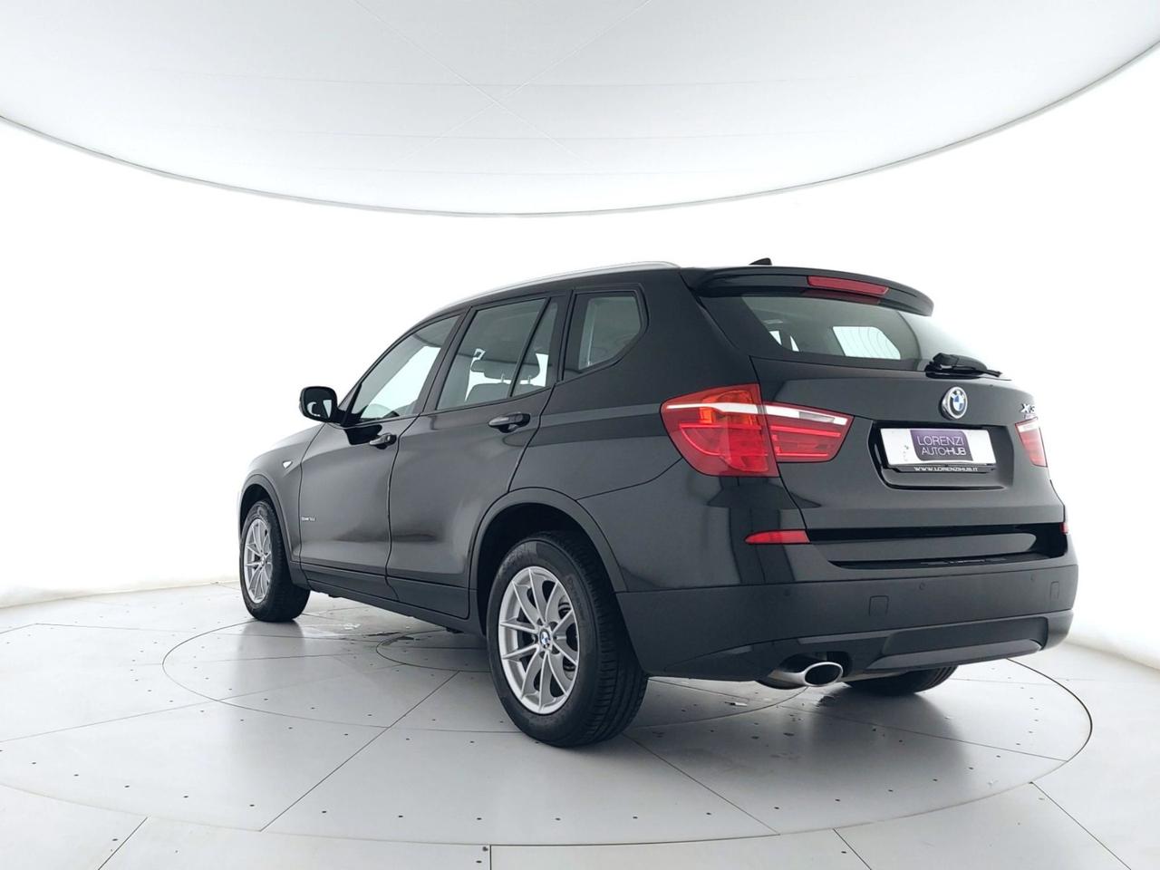 BMW X3 sdrive18d Business auto COMMERCIANTI+C17"