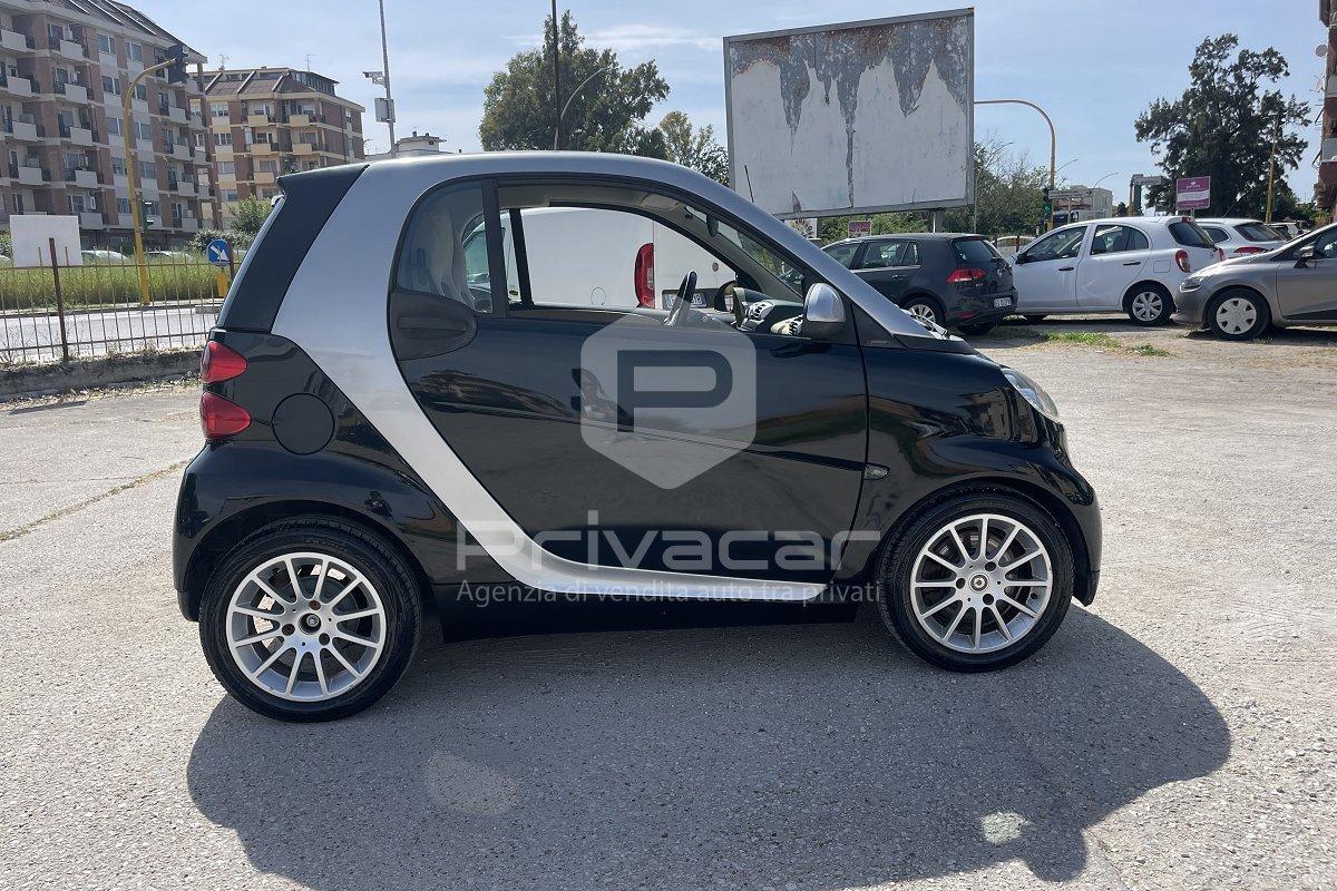 SMART fortwo 1000 52 kW MHD coupé passion