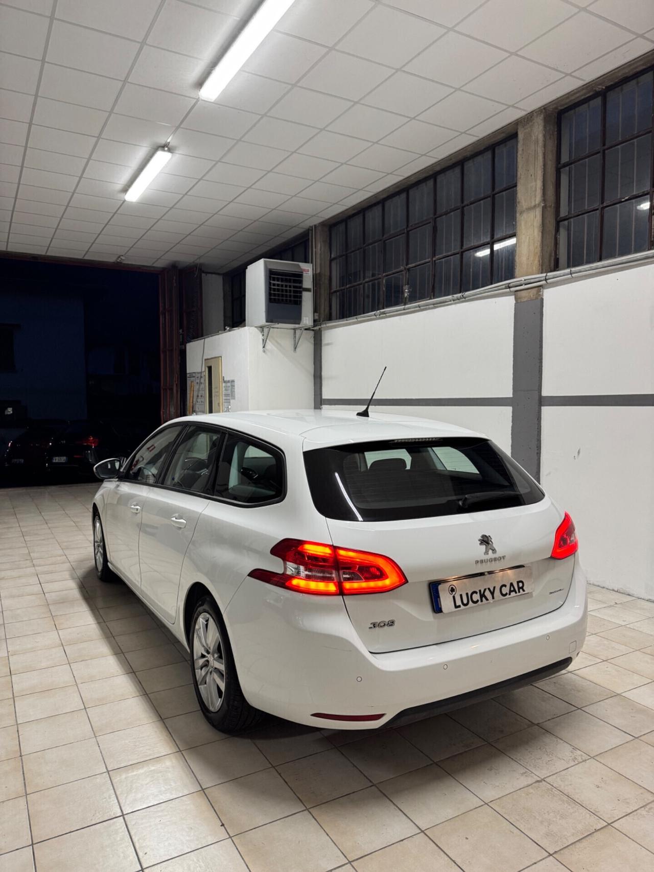 Peugeot 308 BlueHDi 130 S&S Active
