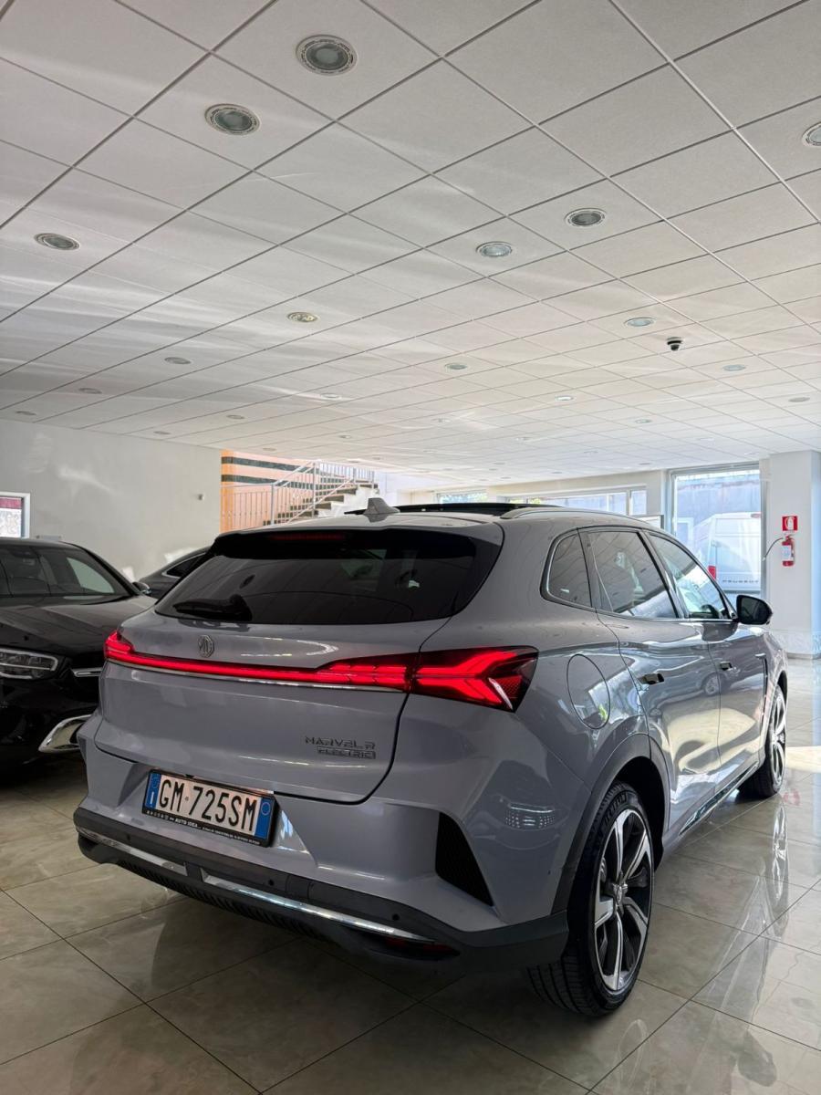 MG - Marvel R - Luxury