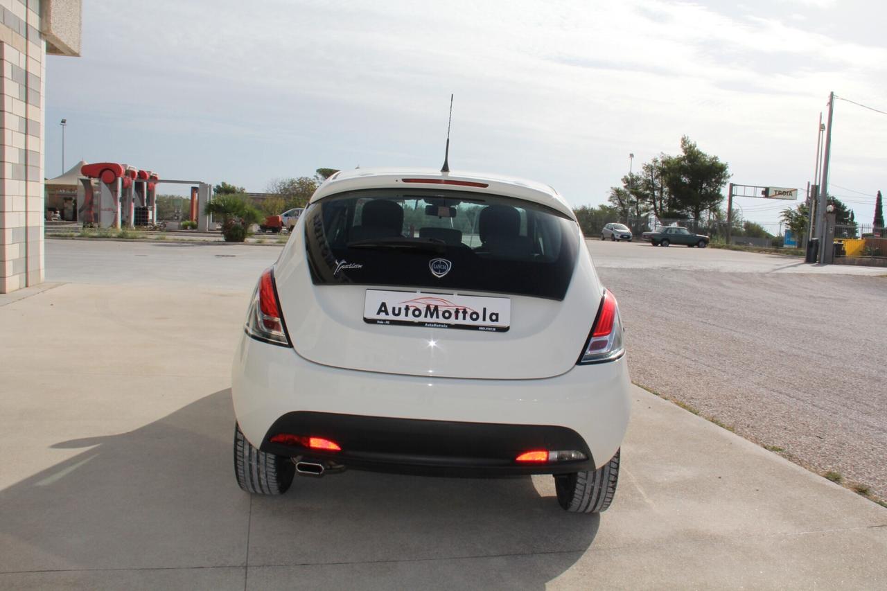 Lancia Ypsilon 1.3 MJT 16V 5 porte S&S Elefantino (70KW-95CV Neopatentati)