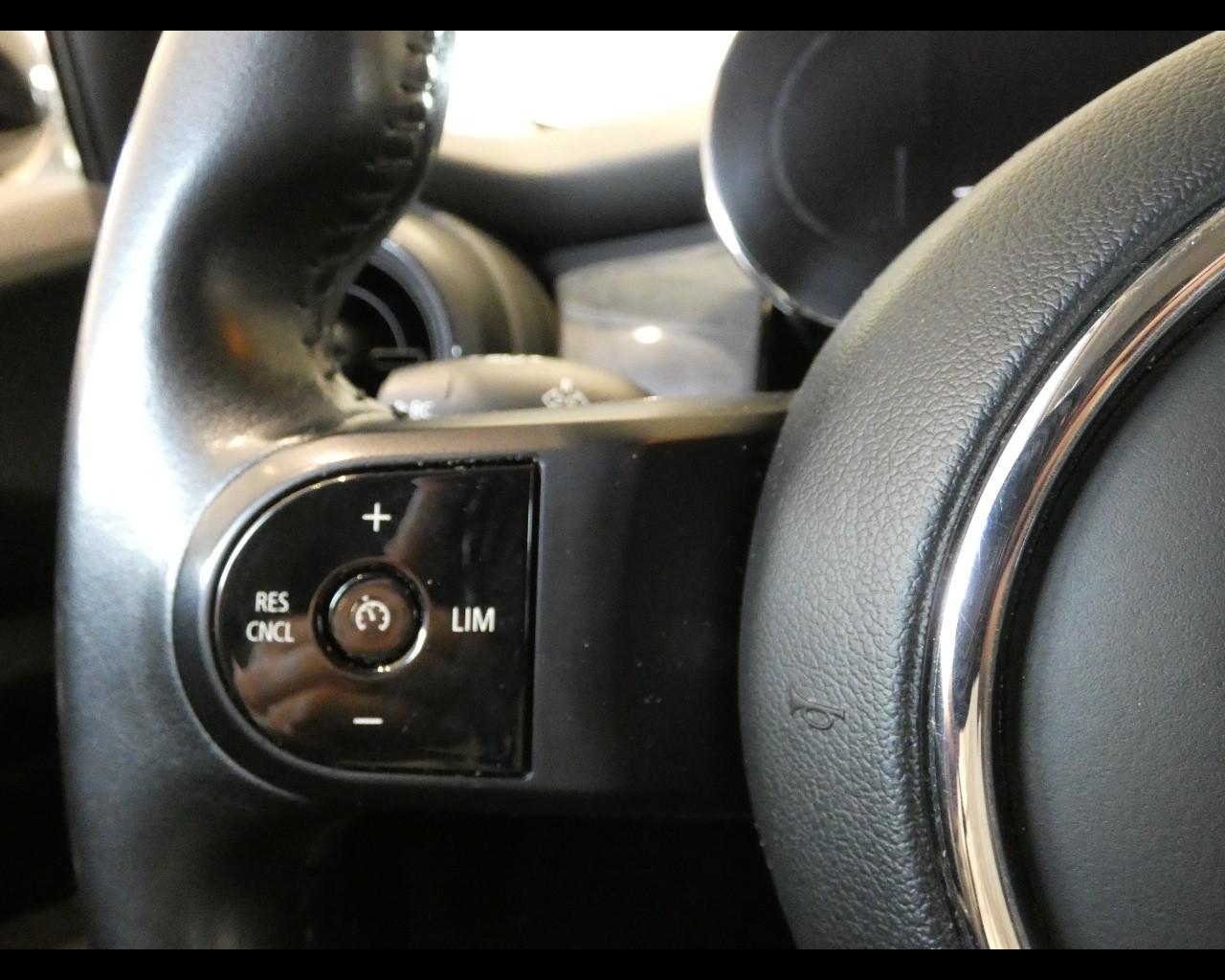 MINI Mini 5 porte (F55) - Mini 1.5 Cooper Camden 5 porte