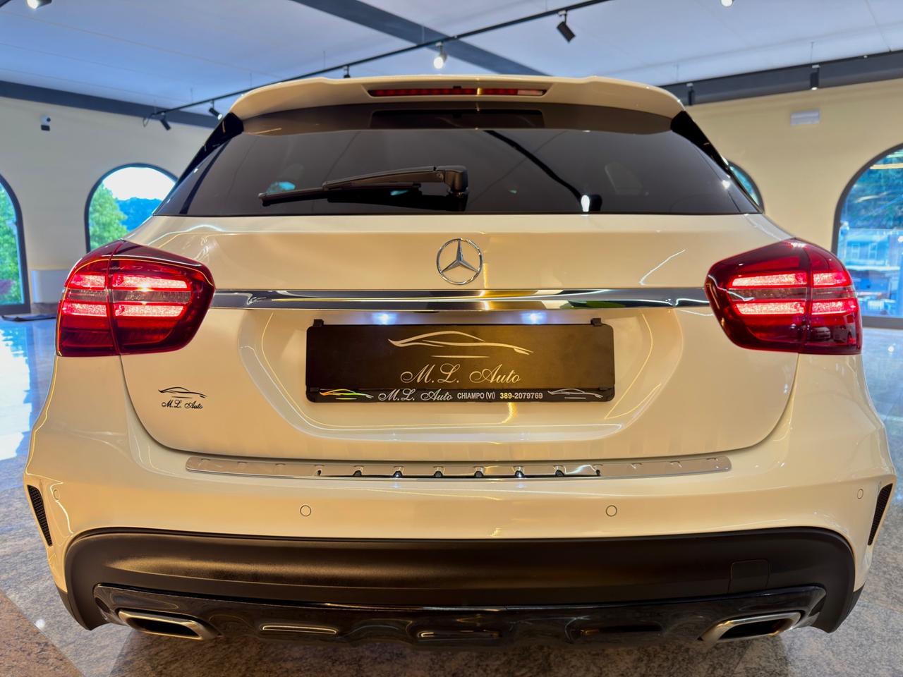 Mercedes-benz GLA 220 d Automatic Premium *AMG*