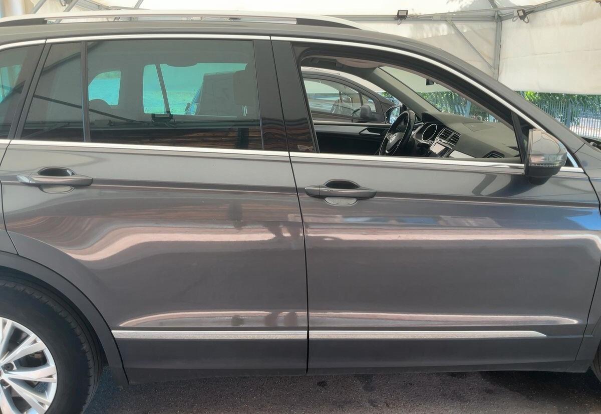 Volkswagen Tiguan 150CV DSG7