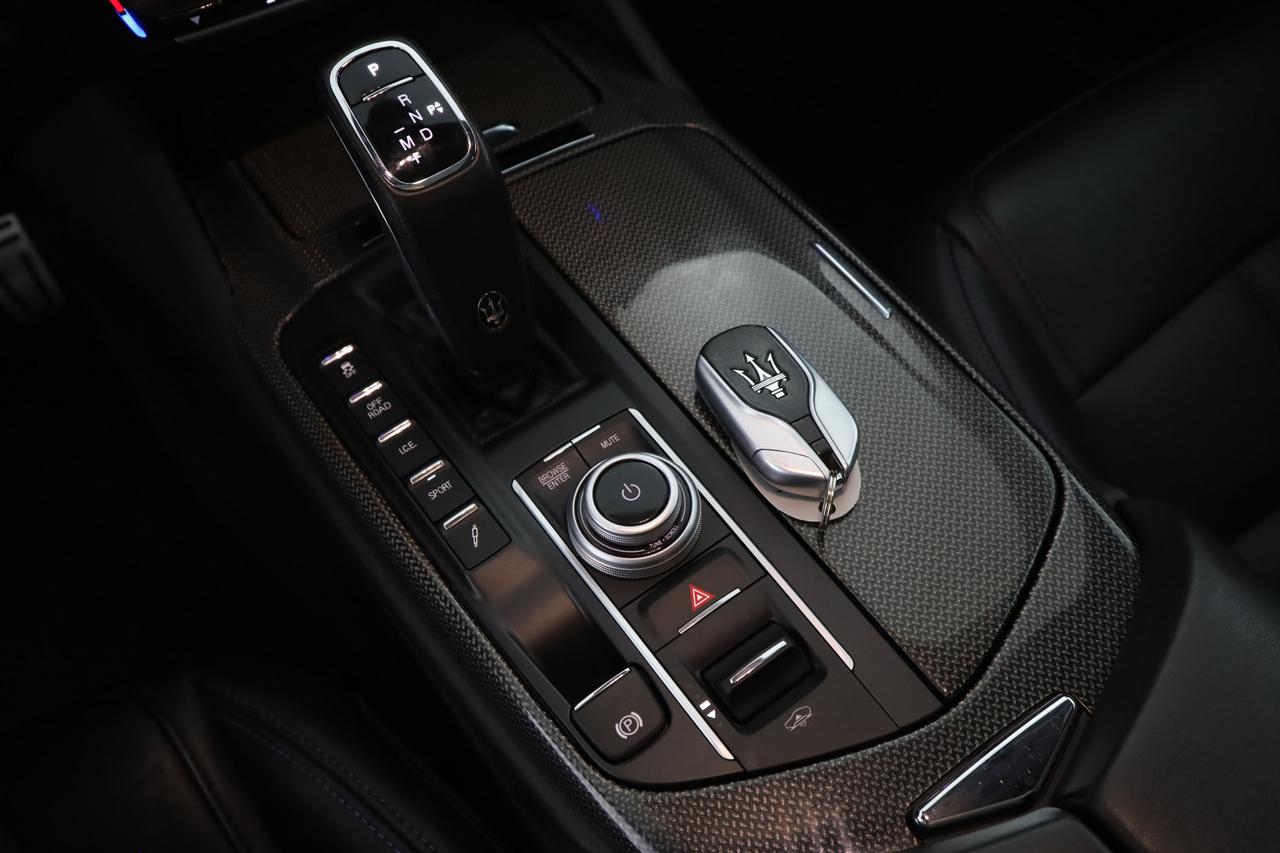 MASERATI Levante 330 CV MHEV AWD GT