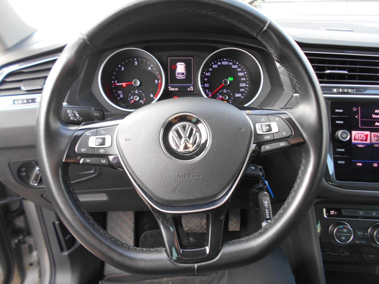 Volkswagen Tiguan 2.0 TDI SCR DSG Business BlueMotion Technology