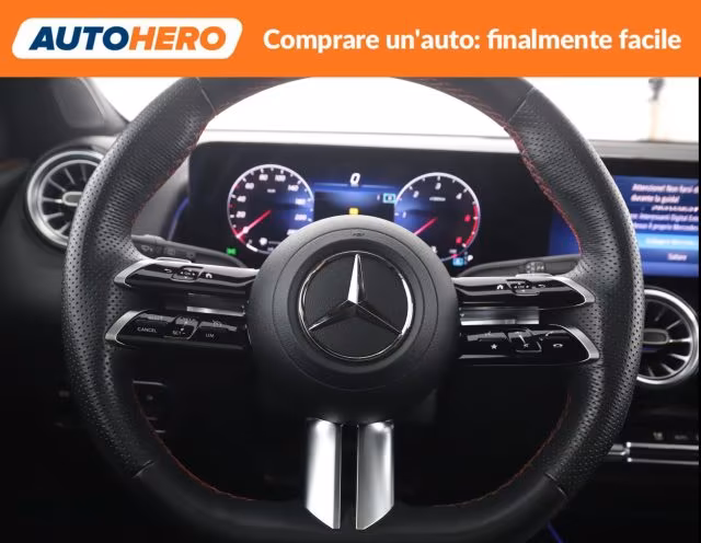 MERCEDES-BENZ GLB 200 d Automatic 4Matic AMG Line Premium