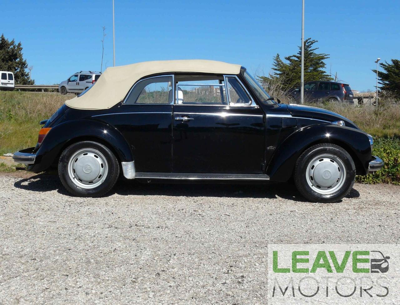 Volkswagen Maggiolino CABRIO (M1100)