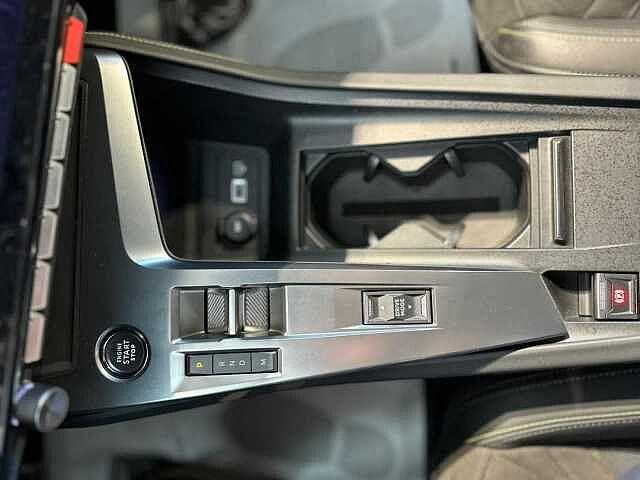 Peugeot 308 BlueHDi 130 S&S EAT8 GT