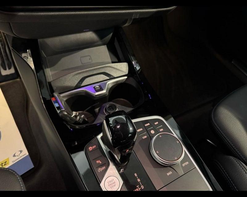 BMW Serie 1 (F40) 118d 5p. Msport