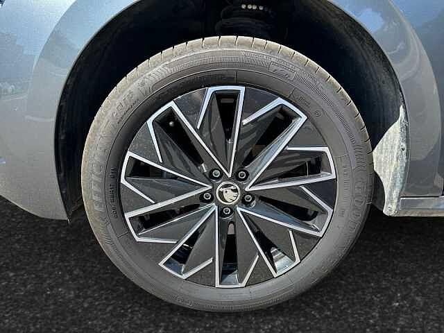 SKODA Kamiq 1.0 TSI Black Dots