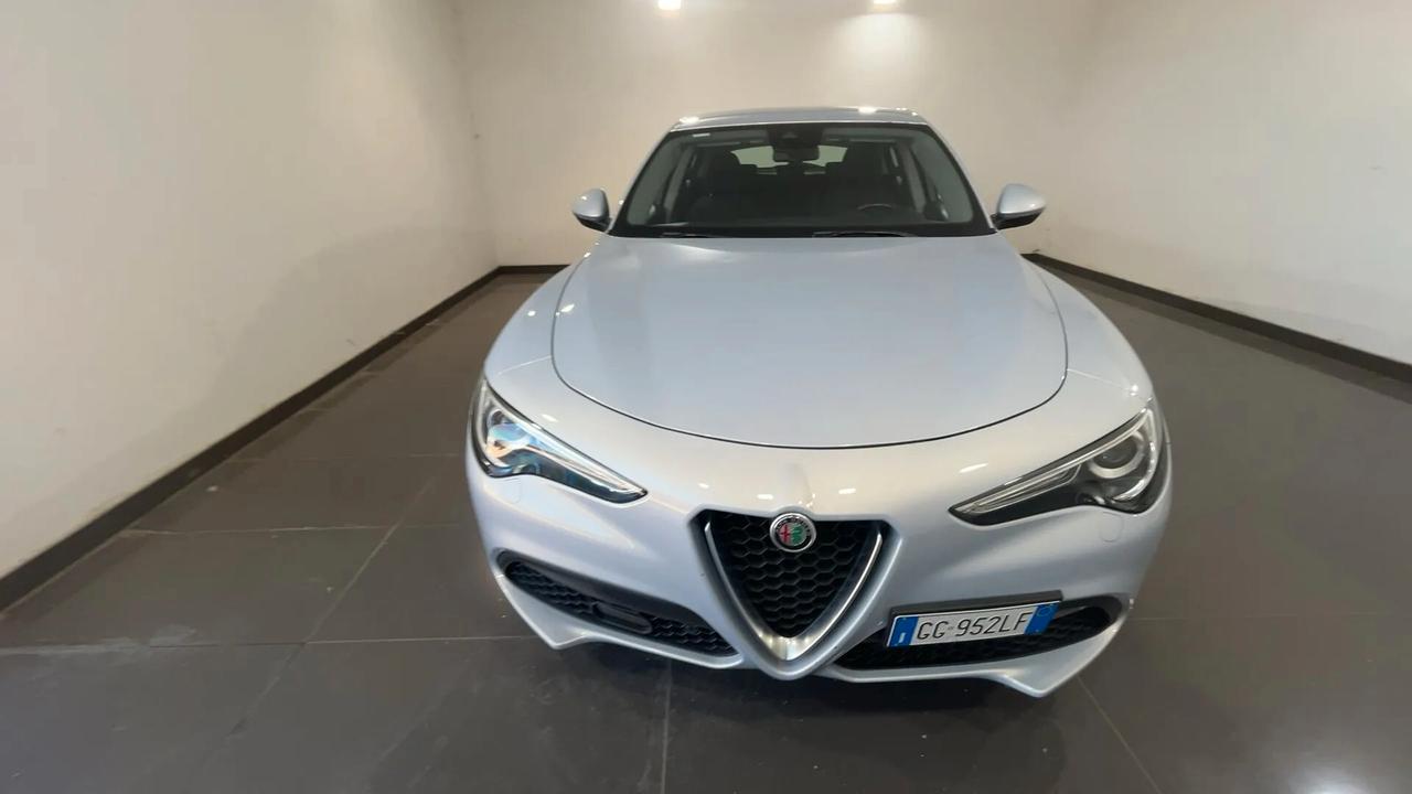 Alfa Romeo Stelvio 2.2 Turbodiesel 190 CV AT8 RWD Business