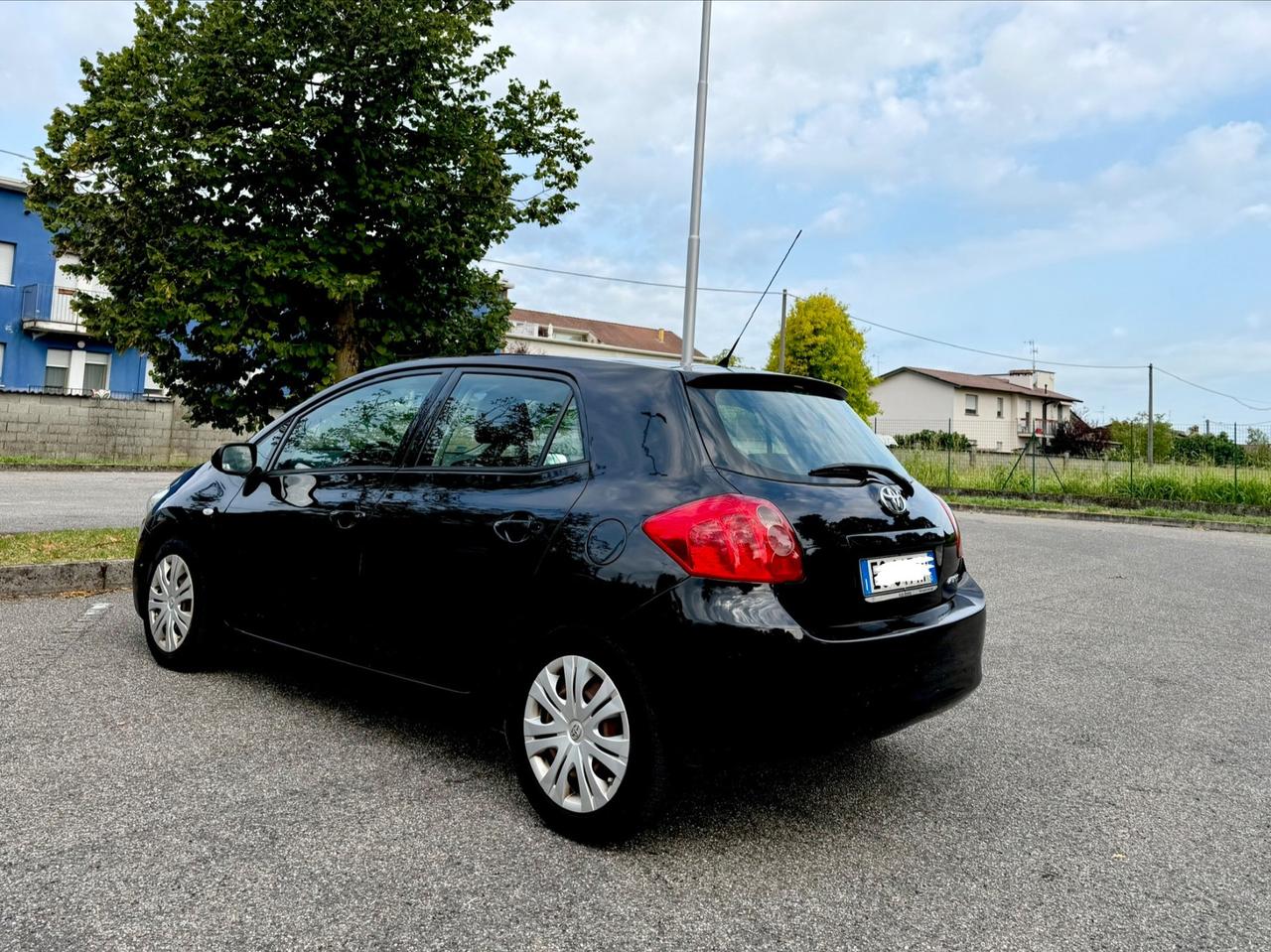 Toyota Auris 1.4 D-4D 5 porte