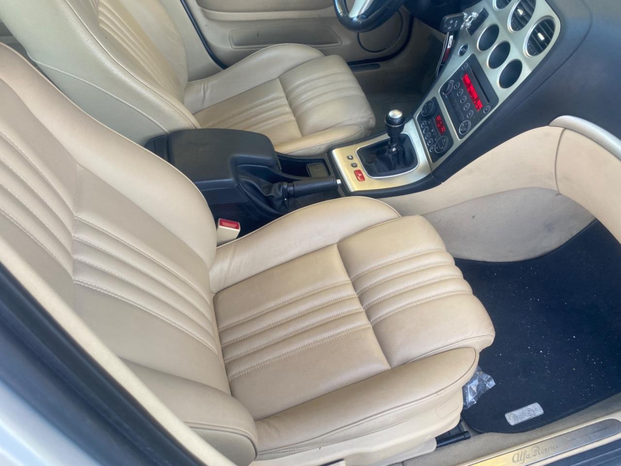 Alfa Romeo 159 1.9 JTS 16V Distinctive