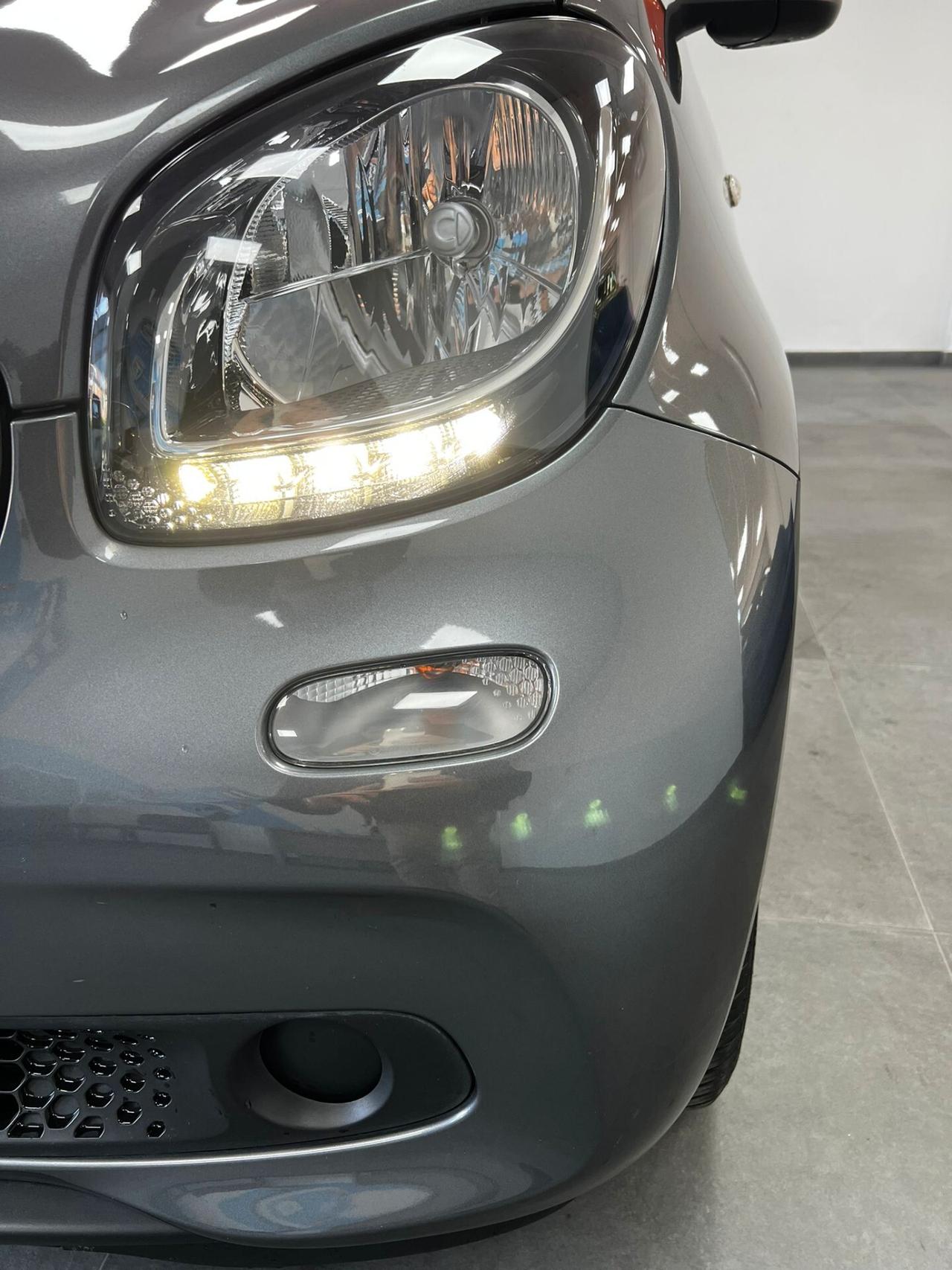 Smart ForFour 70 1.0 twinamic Passion NEOPATENTATI