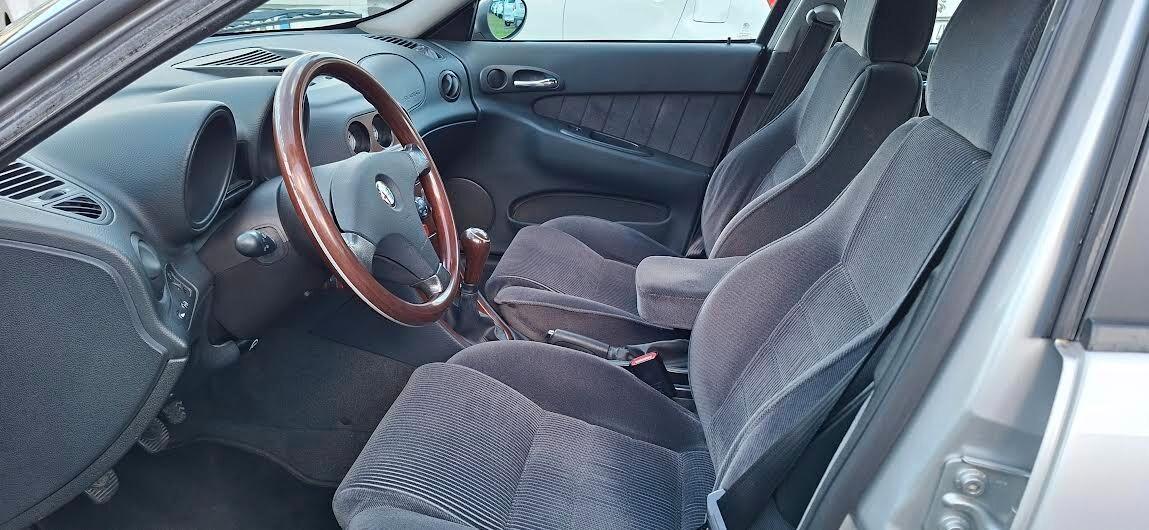 Alfa Romeo 156 1.8i 16V Twin Spark cat Distinctive
