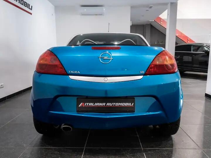 Opel Tigra TwinTop 1.8 16V Sport
