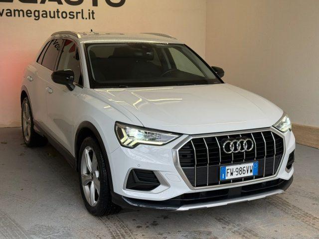AUDI Q3 2.0 TDI 150 CV S tronic Business