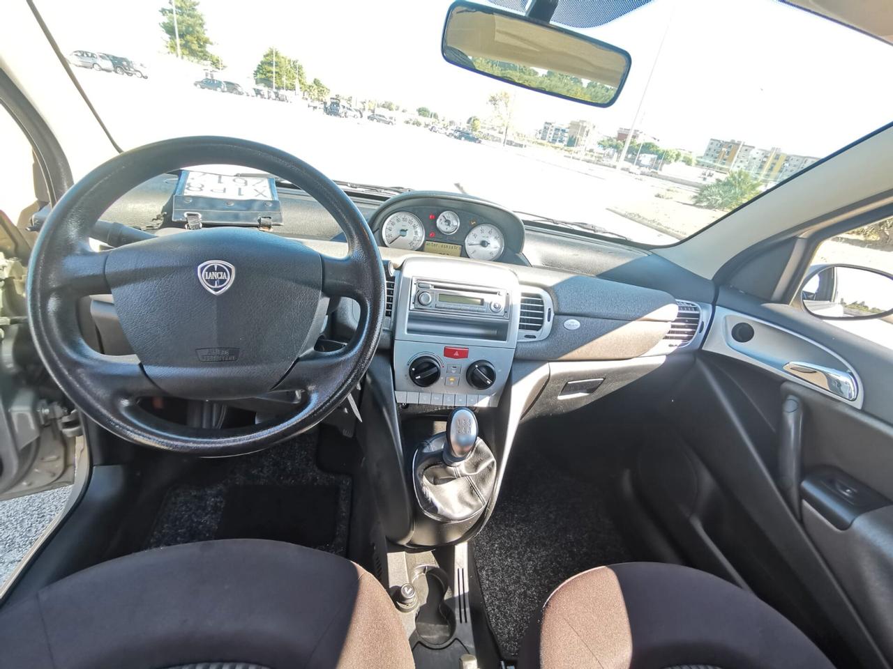 Lancia Ypsilon 1.2 Argento solo km.126000