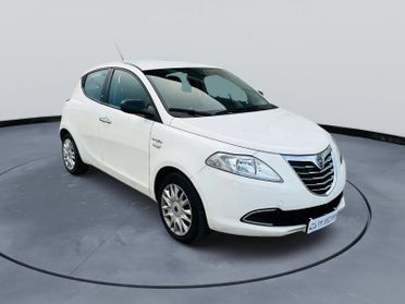 Lancia Ypsilon 0.9 benzina 2015 48.000km neo patentati