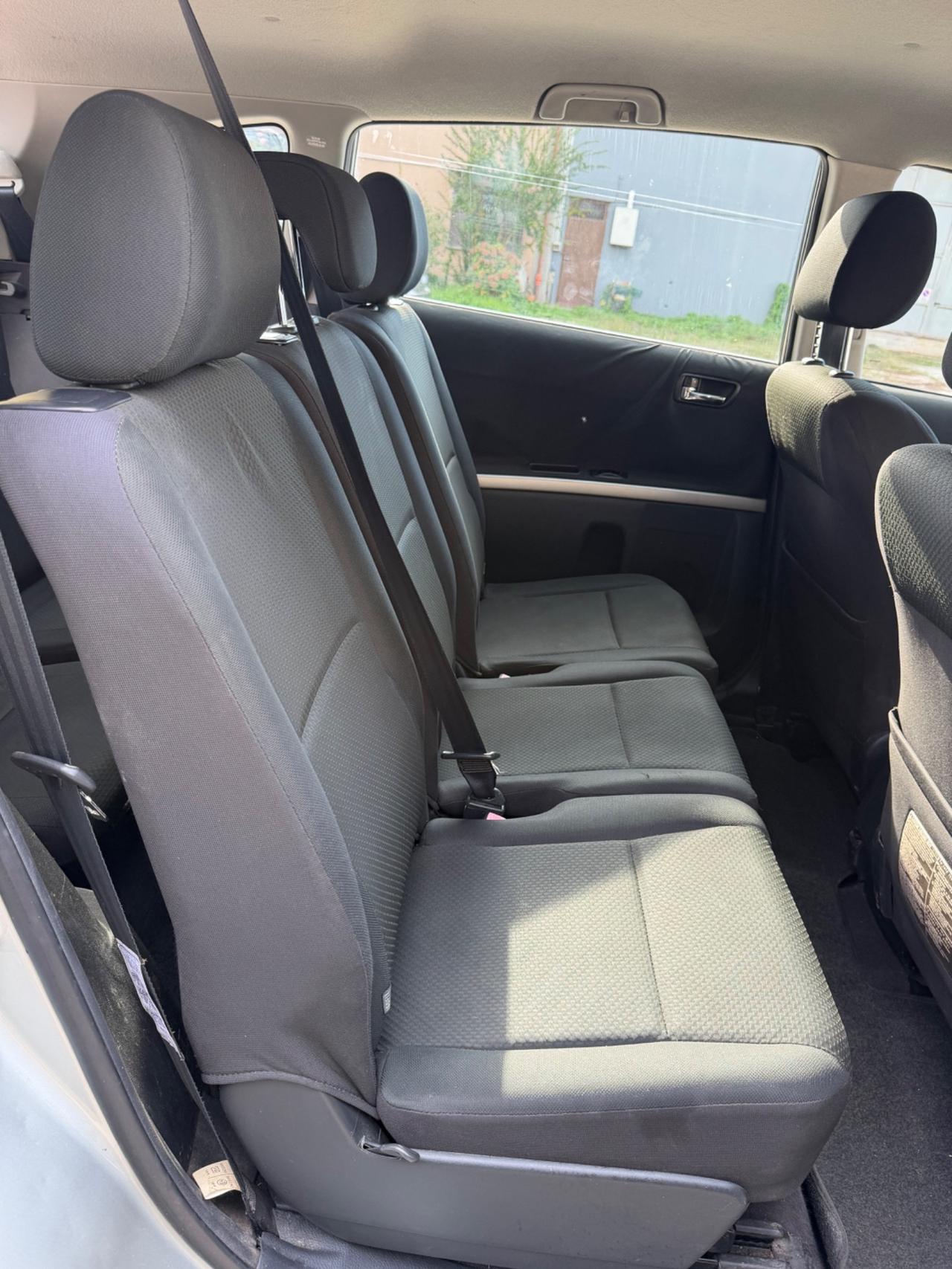 Toyota Corolla Verso 1.8 benzina 2007 7 posti