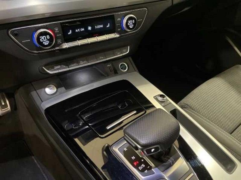 Audi Q5 Sportback 40 2.0 tdi mhev 12V S line quattro s-tronic