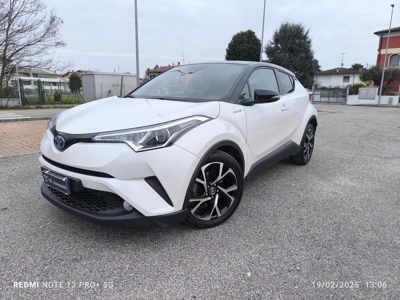 Toyota C-HR 1.8 Hybrid E-CVT Trend